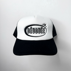 Dévouée Noir white hat
